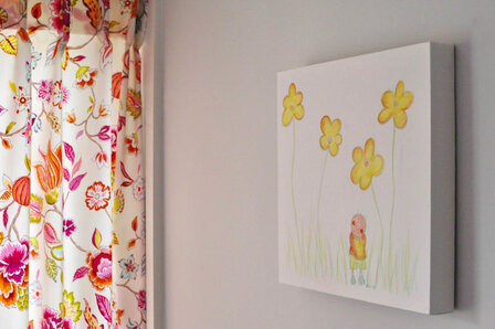 Bloemen kinderkamer decoratie schilderijtje van Rube &amp; Rutje. Leuk schilderij als muurdecoratie voor in je jongens slaapkam